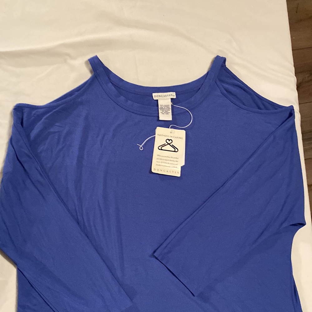 Doncaster cold shoulder shirt
